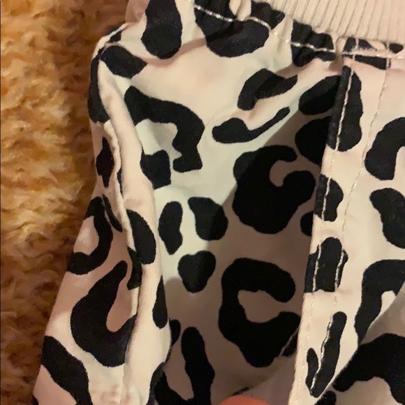 Leopard print shorts (Girls) - Picture 3 of 8